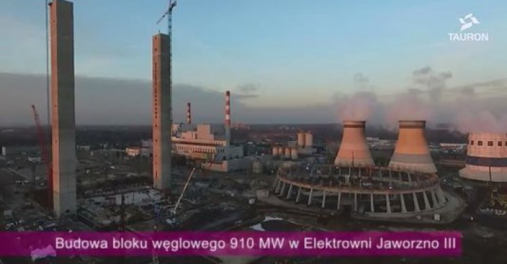 Blok 910 MW TAURON Wytwarzanie: chłodnia kominowa ostro w górę