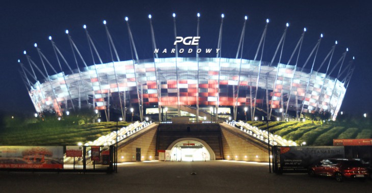 PGE Narodowy trafi na koronę stadionu w Warszawie 
