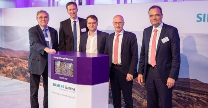 Pierwszy na świecie: Siemens Gamesa rozpoczyna eksploatację innowacyjnego systemu magazynowania energii elektrotermicznej