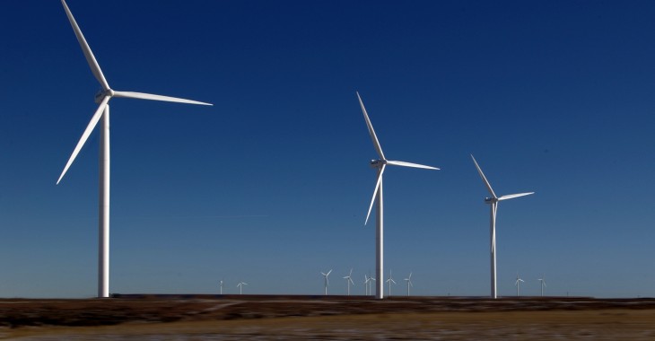 Hitachi ABB Power Grids wygrywa kontrakt na budowę stacji elek- troenergetycznych dla trzech nowych farm wiatrowych w Polsce